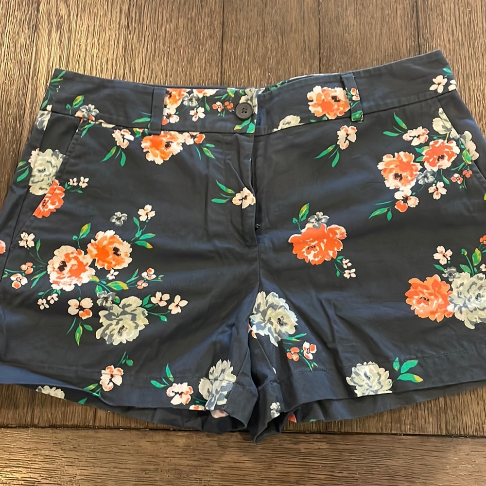 LOFT Navy Floral Cotton-Blend Shorts